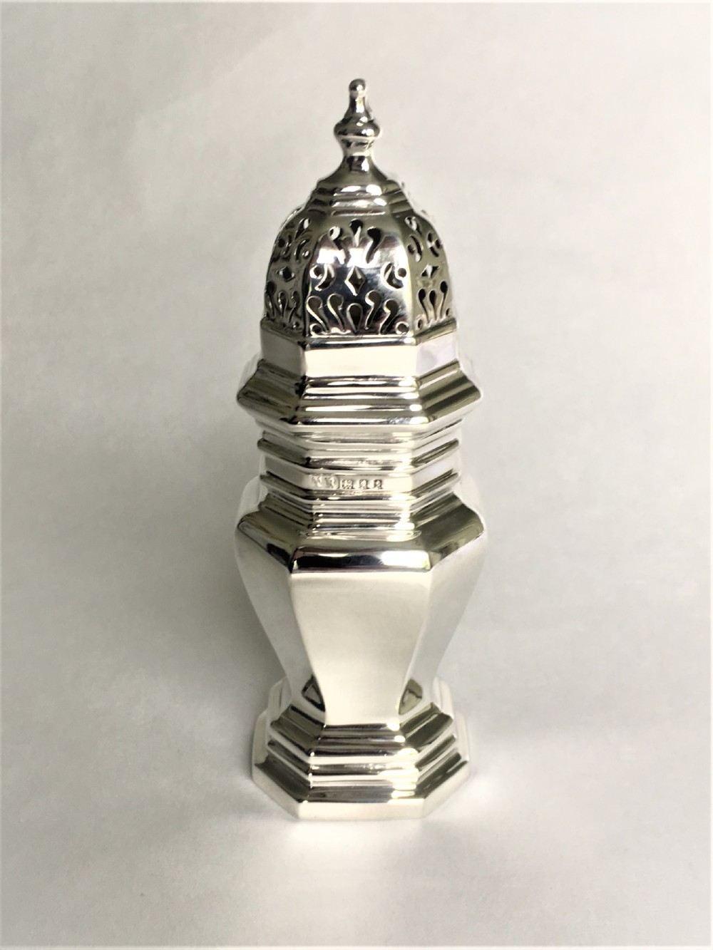 Rossi of Norwich silver sugar caster