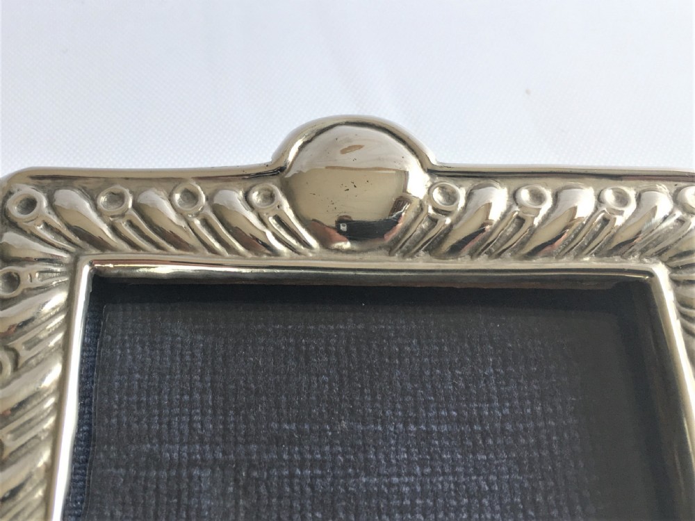 A lovely Victorian small silver photo frame View V