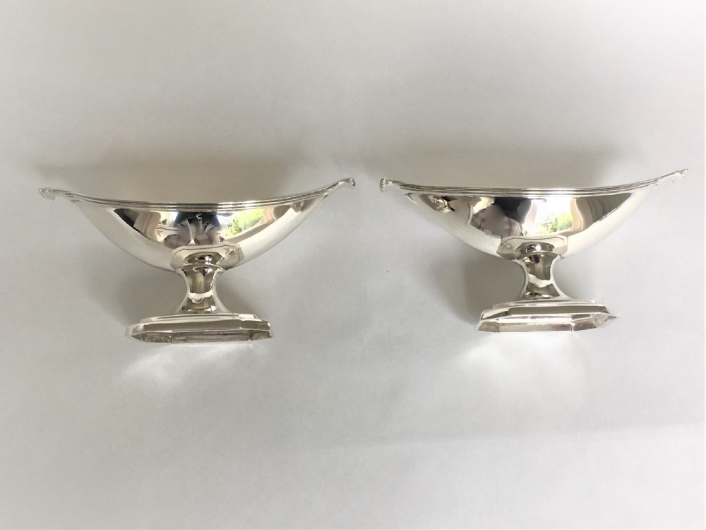 A gorgeous pair of Victorian silver gilt condiment boats View V