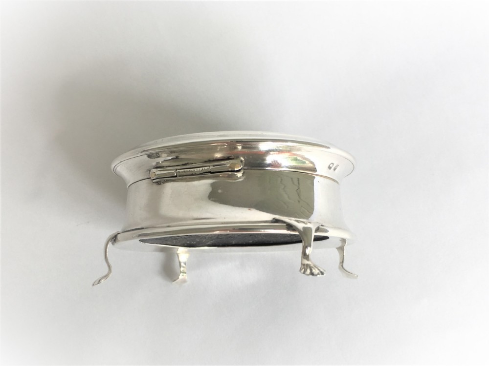 A stylish silver trinket box View III