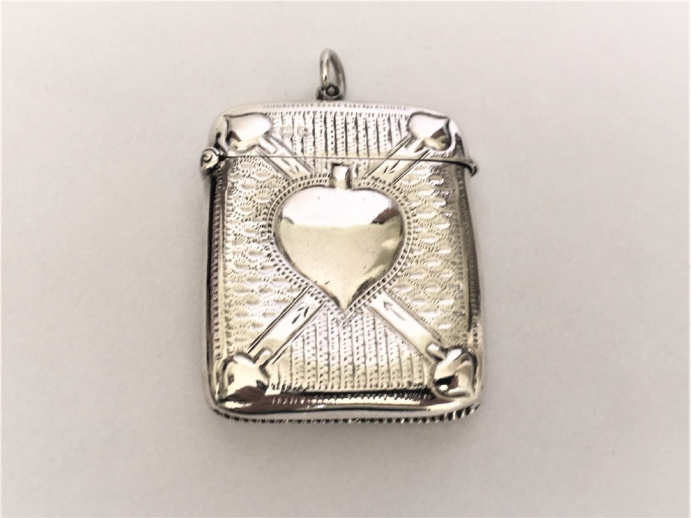 An unusual Edwardian Chester silver  'spades' vesta