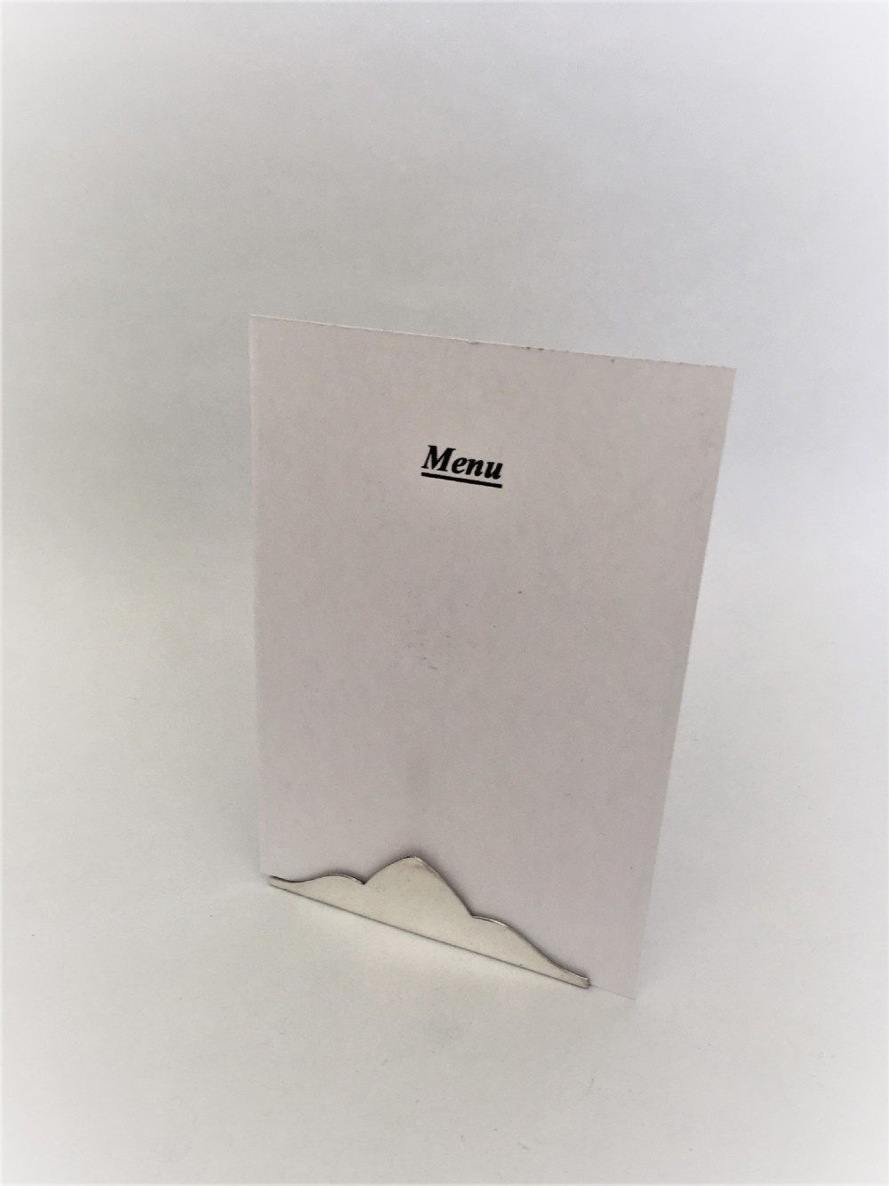 A handsome Edwardian silver menu holder