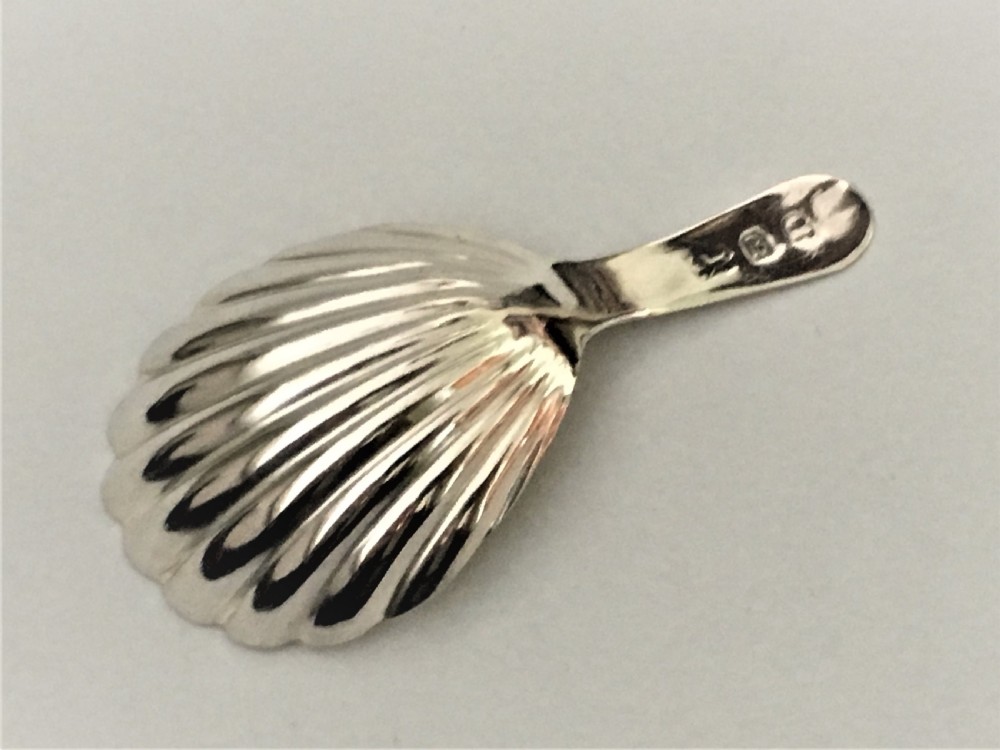 An 18th Century silver gilt caddy spoon View III