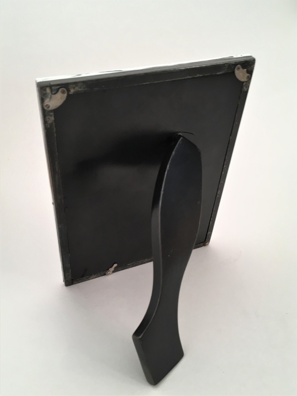 A handsome silver landscape/portrait photo frame View IV