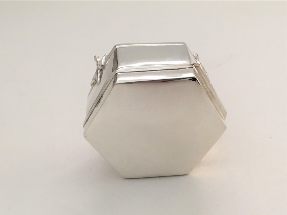 A delightful hexagonal silver trinket box View II