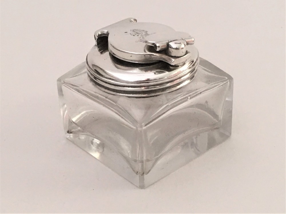 A Georgian silver mounted travelling inkwell