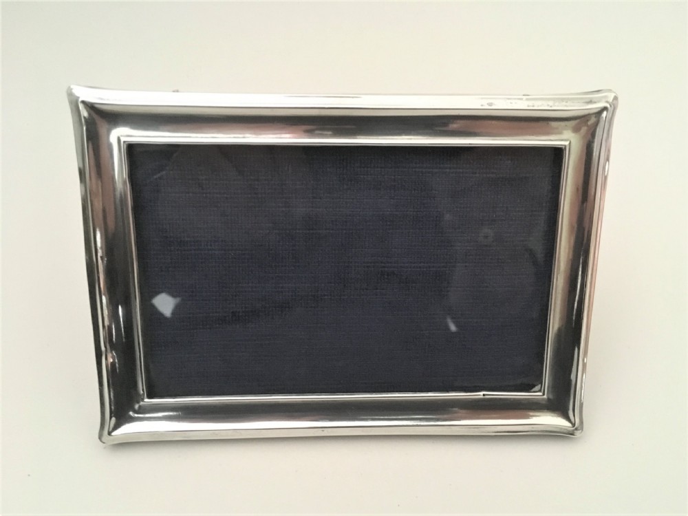A useful silver landscape photo frame View II