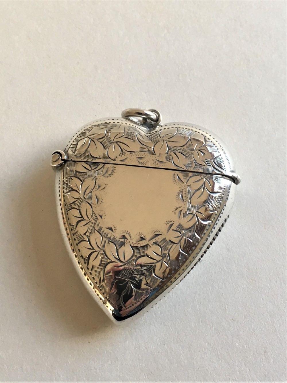 A superb Victorian heart shaped silver vesta