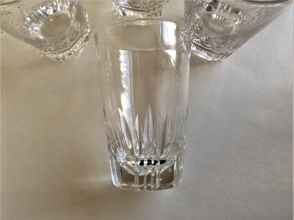 A handsome set of 8 Victorian cut water glasses View IV