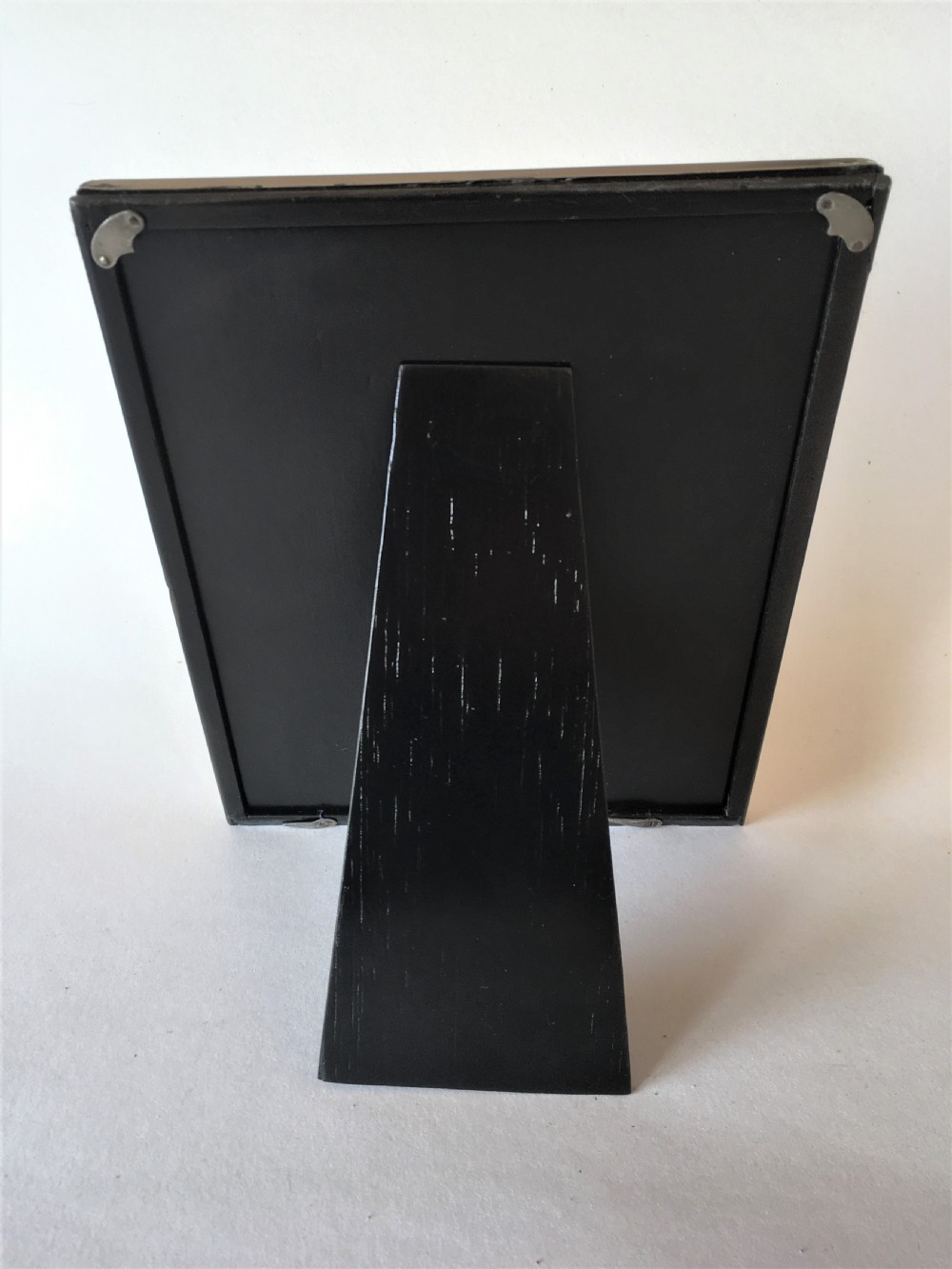A good rectangular silver photo frame View V