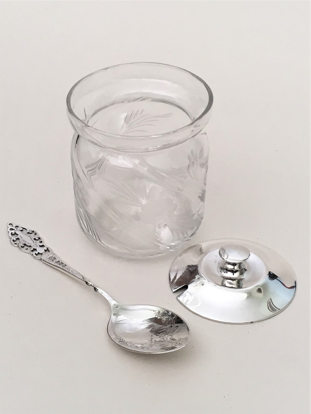 A delightful Edwardian silver mounted preserve jar and spoon View VI