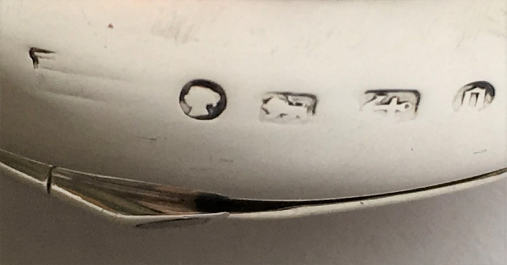 An unusual Victorian silver snuff box View V