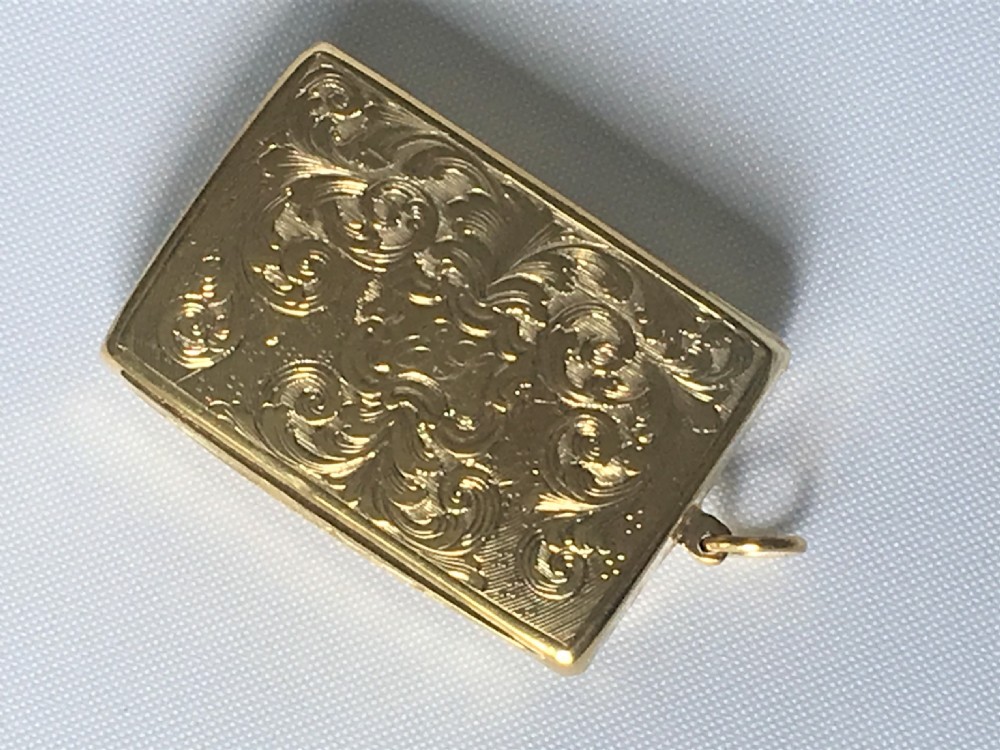 A fabulous early Victorian silver gilt vinaigrette View III