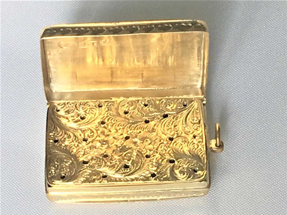 A fabulous early Victorian silver gilt vinaigrette View IX