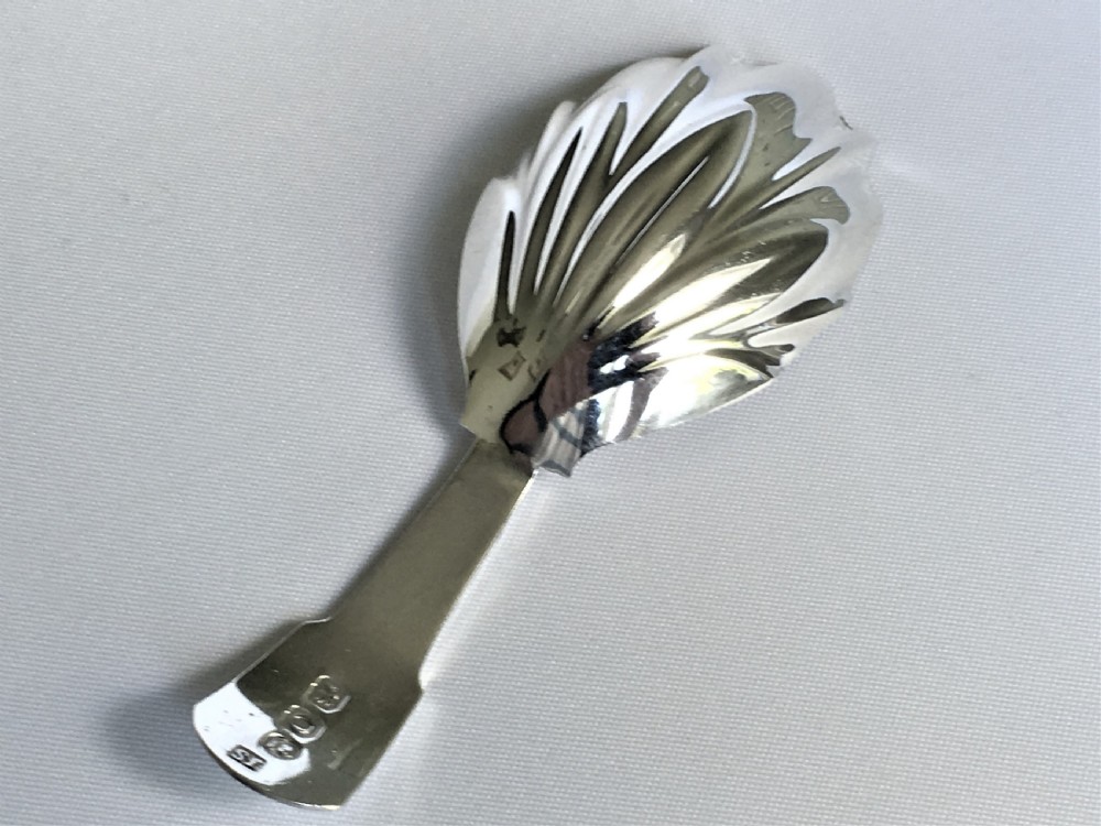 A Georgian silver caddy spoon with stylised leaf bowl View III