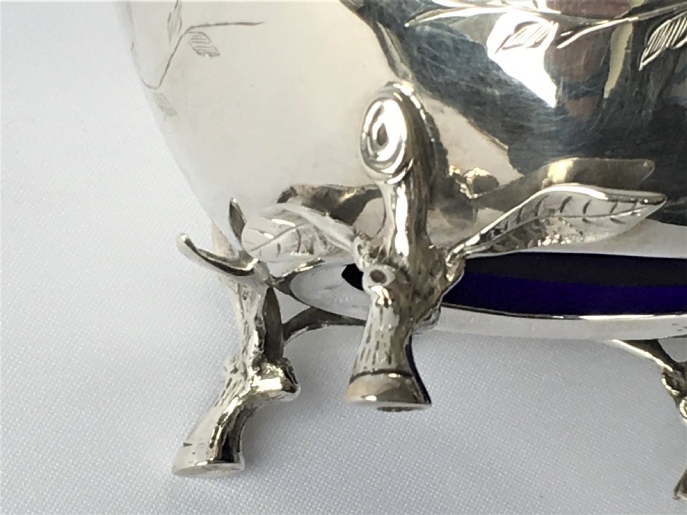 A superb Victorian naturalistic silver bowl View VIII