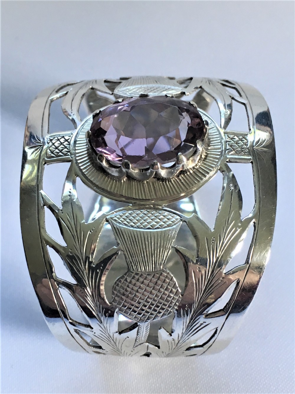 A fabulous Scottish themed silver napkin ring View V