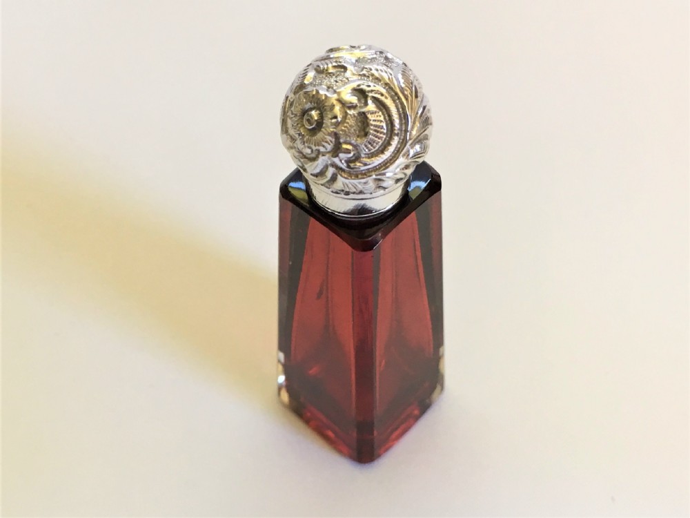 A lovely Victorian silver & cranberry scent bottle View II
