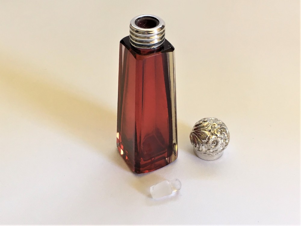  A lovely Victorian silver & cranberry scent bottle View V