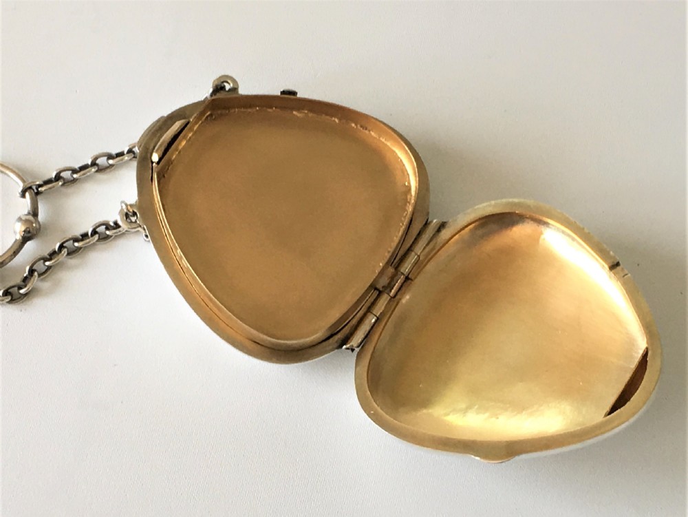A charming silver cocktail compact/travelling photo frame  View V
