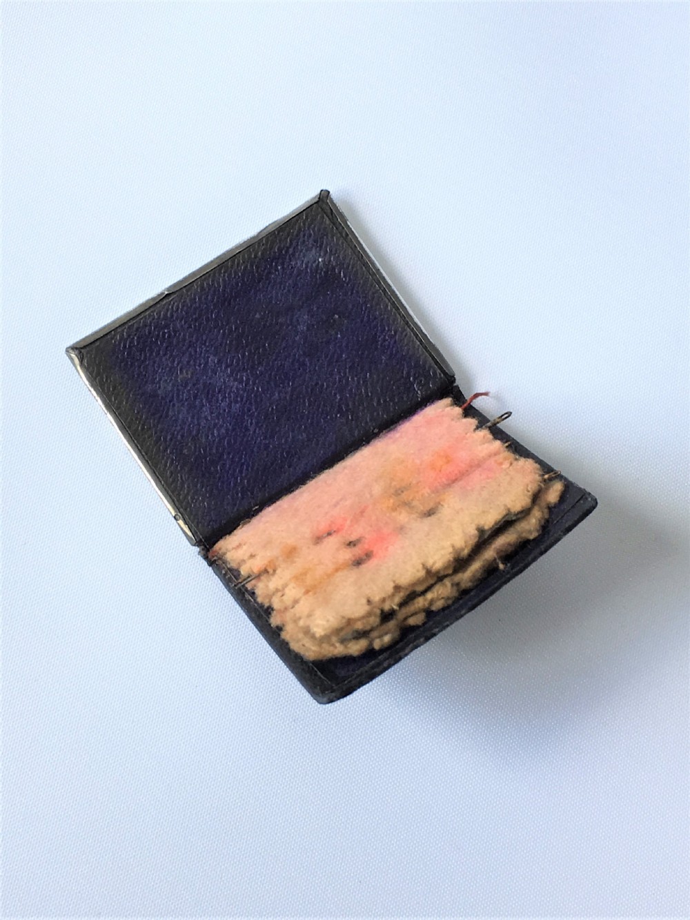 A Chester silver novelty notebook needle case View III