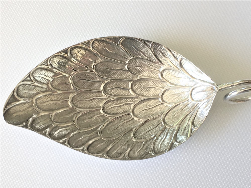A gorgeous Georgian silver 'leaf' caddy spoon View III