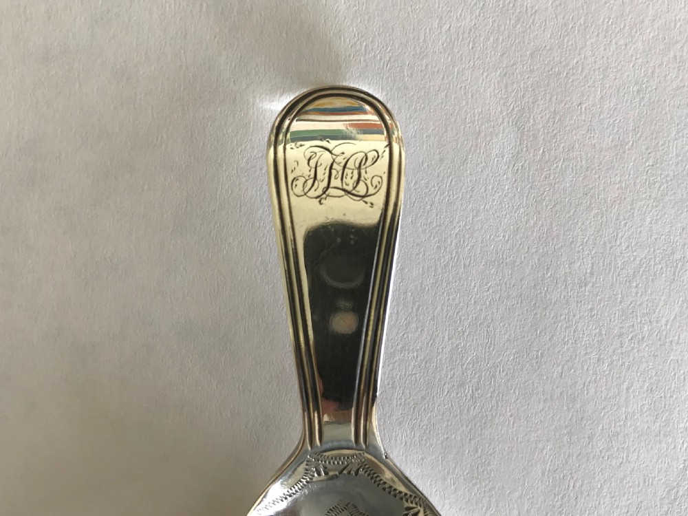 A lovely Georgian silver tea caddy spoon View III