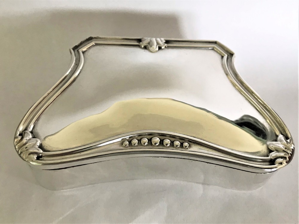 A handsome Edwardian silver trinket box View III
