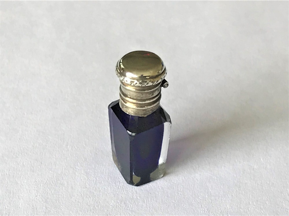 A gorgeous French  silver mounted miniature scent bottle View III