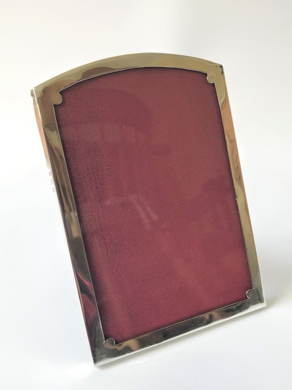 A small Arts & Crafts silver photo frame View IV