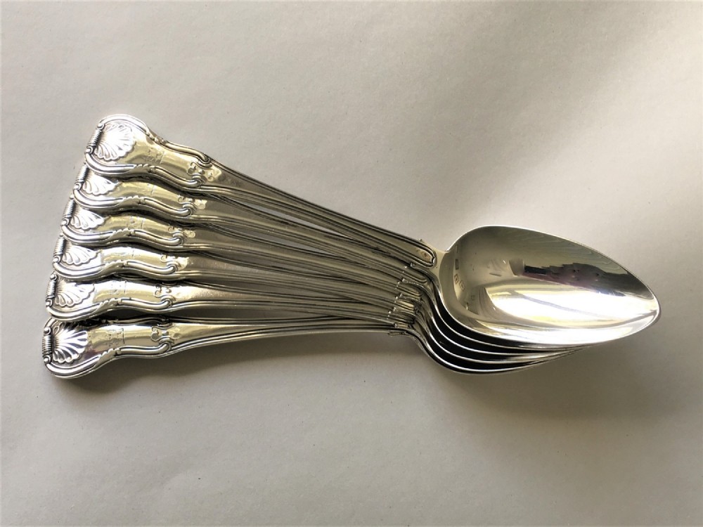 An outstanding set of 6 Irish Georgian silver serving spoons