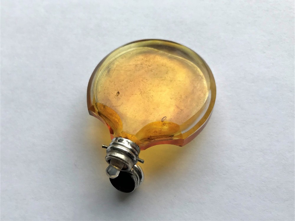 A lovely French silver mounted amber scent bottle View IV