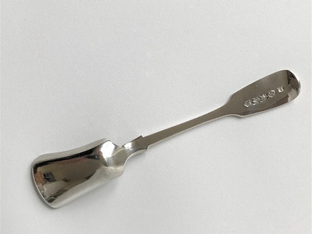 A rare Victorian Irish silver condiment shovel View IV