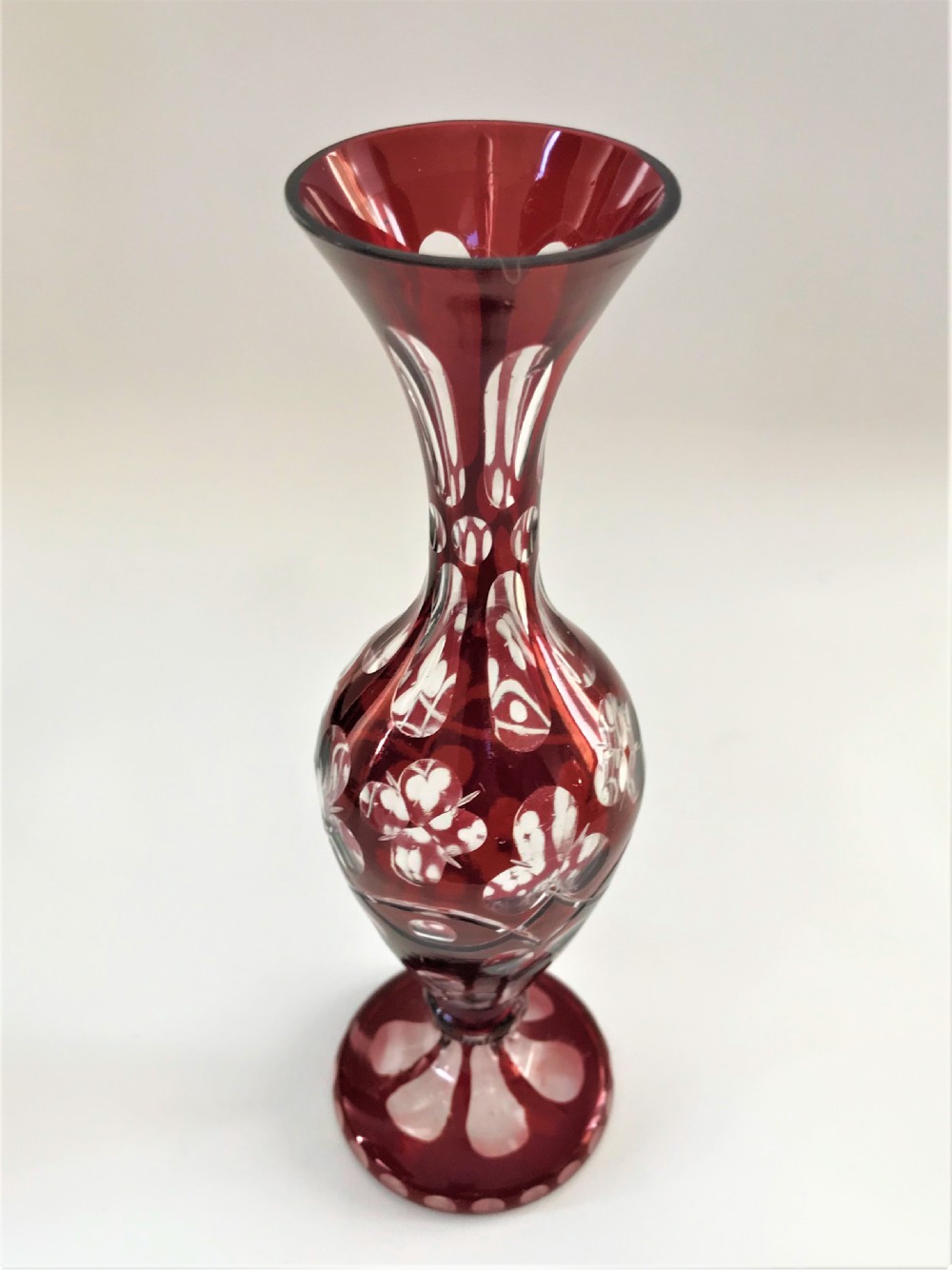 A lovely Victorian ruby flashed specimen vase View II