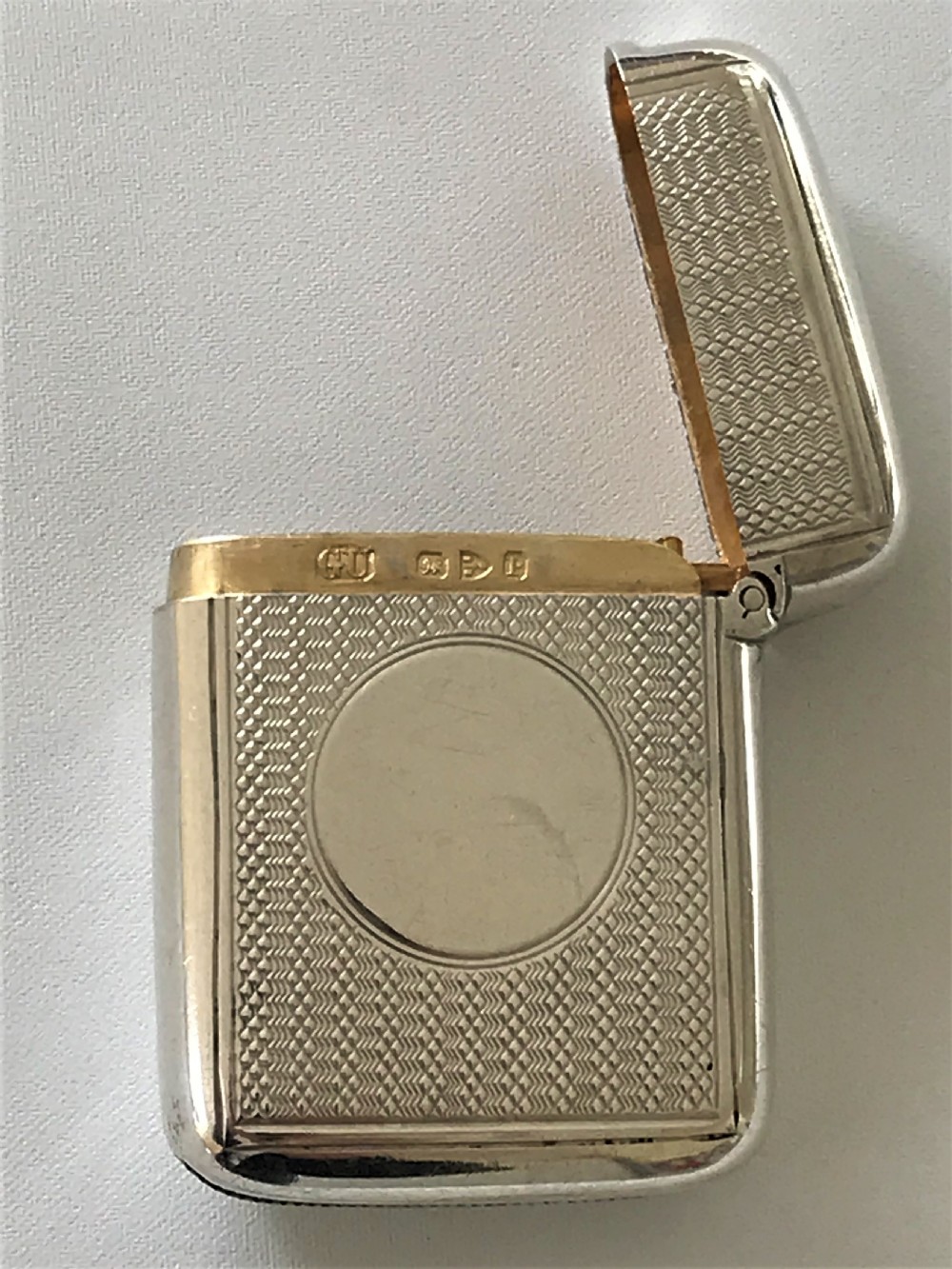 A superior Victorian Chester silver vesta View IV