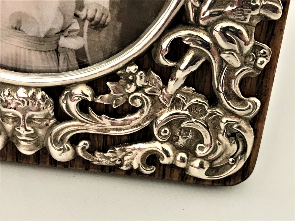 A superb Victorian silver photo frame by William Comyns View III
