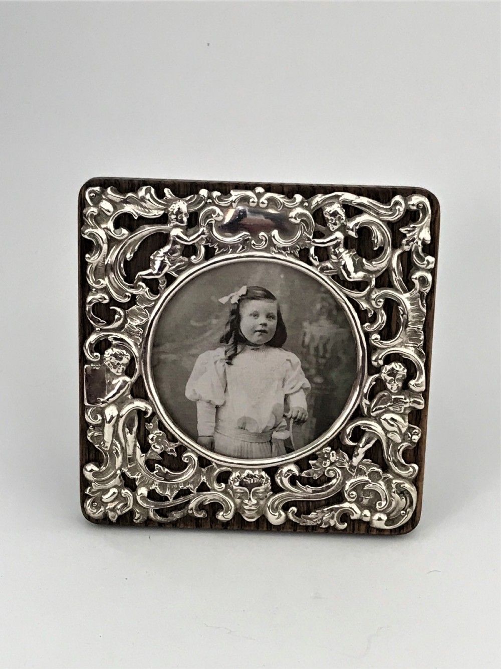 A superb Victorian silver photo frame by William Comyns View V