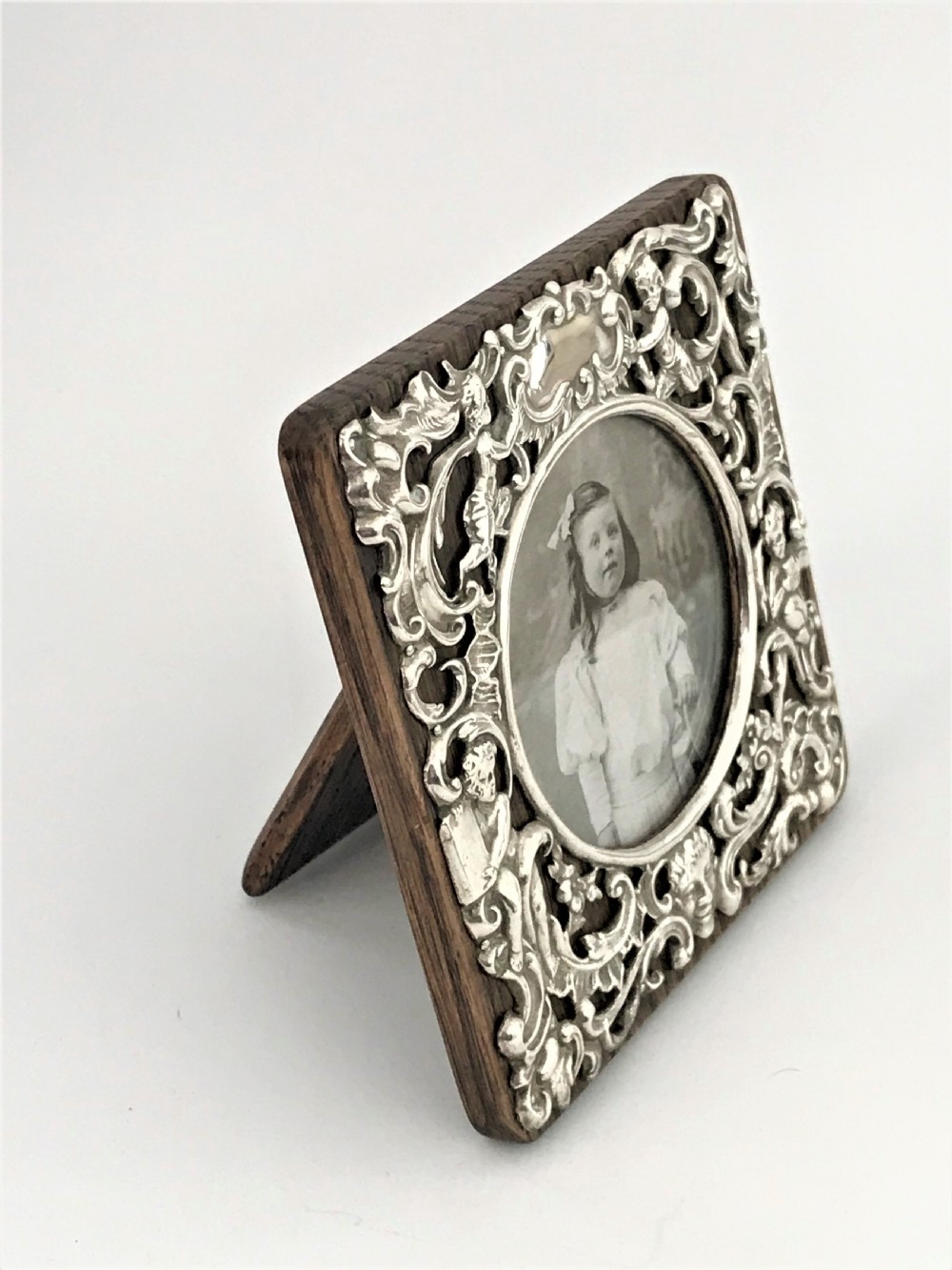 A superb Victorian silver photo frame by William Comyns View VI