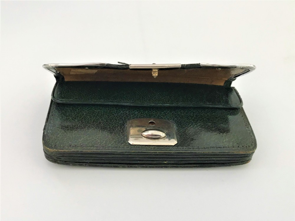 An Art Nouveau Edwardian silver mounted purse View VI