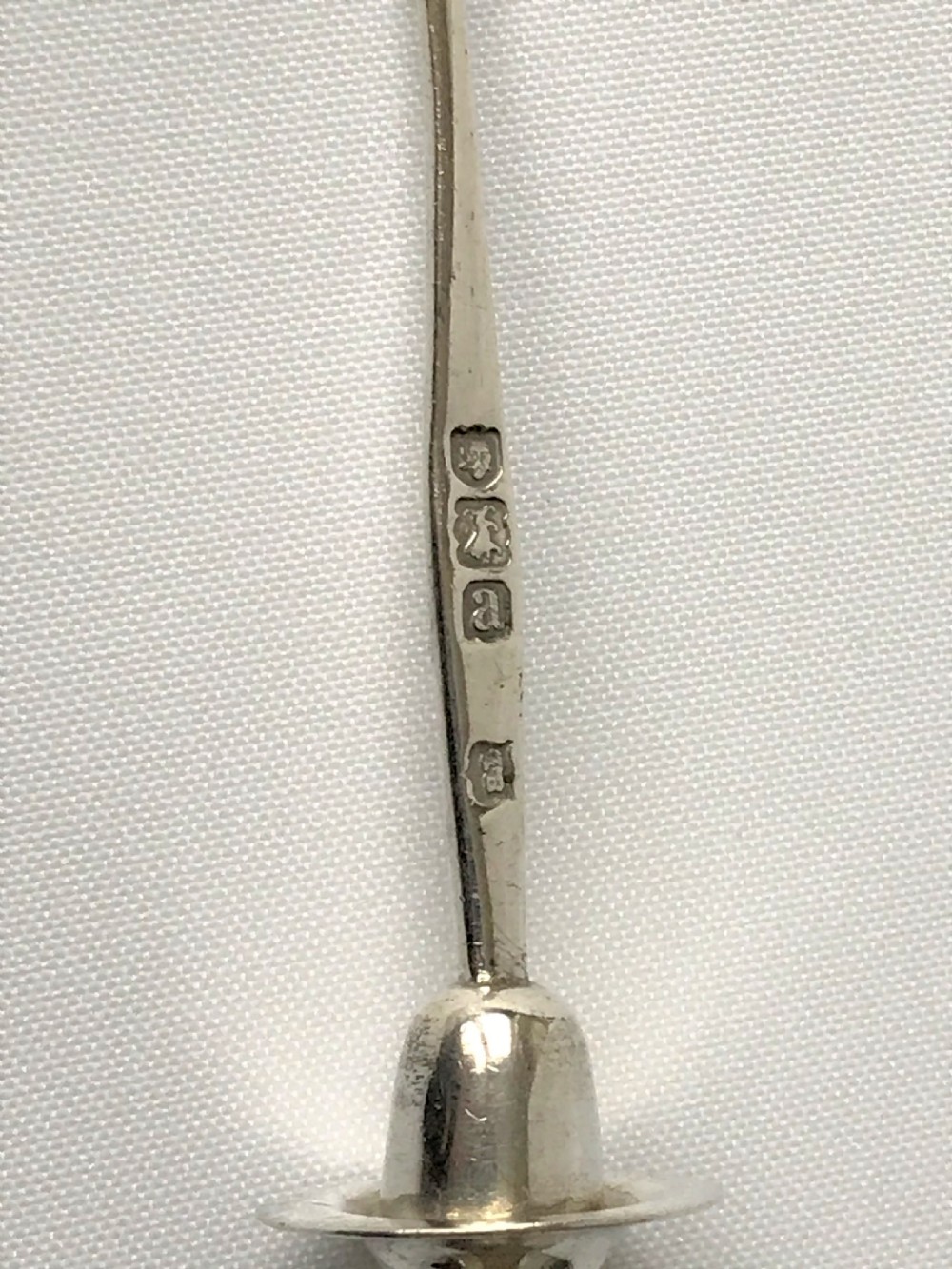 A rare Victorian silver mounted cayenne bottle View VII