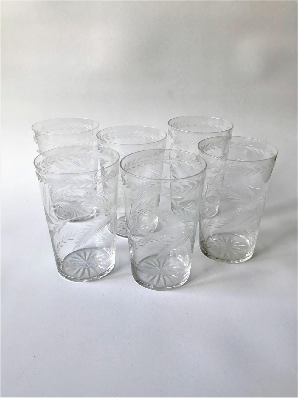 A charming set of 6 Edwardian water/lemonade glasses