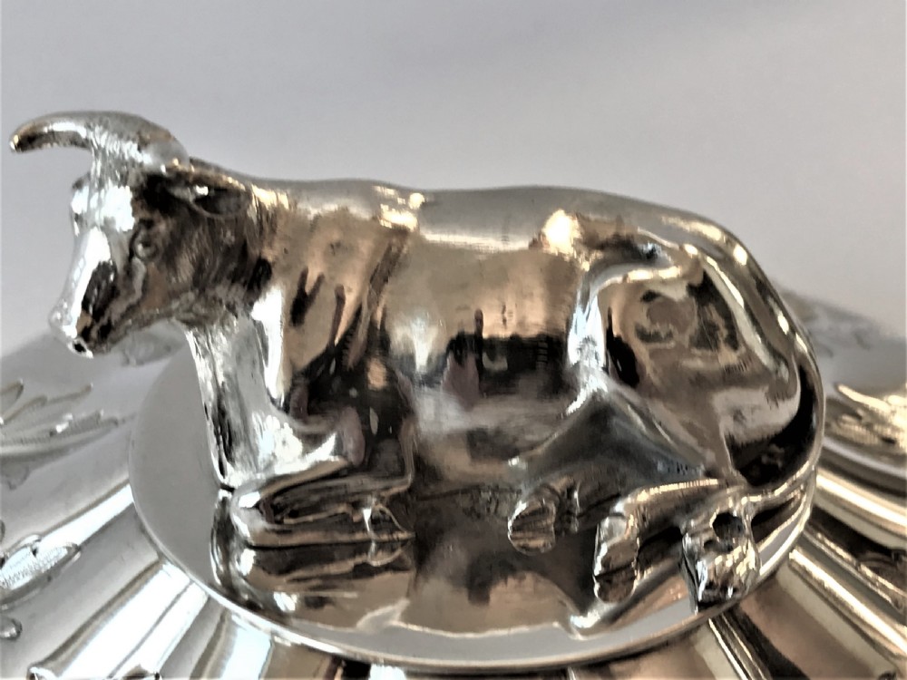 An outstanding William IV silver lidded butter dish View IX