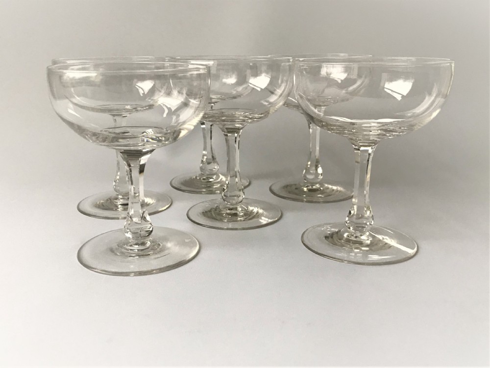A set of 6 stylish Victorian cut glass champagne bowls View III