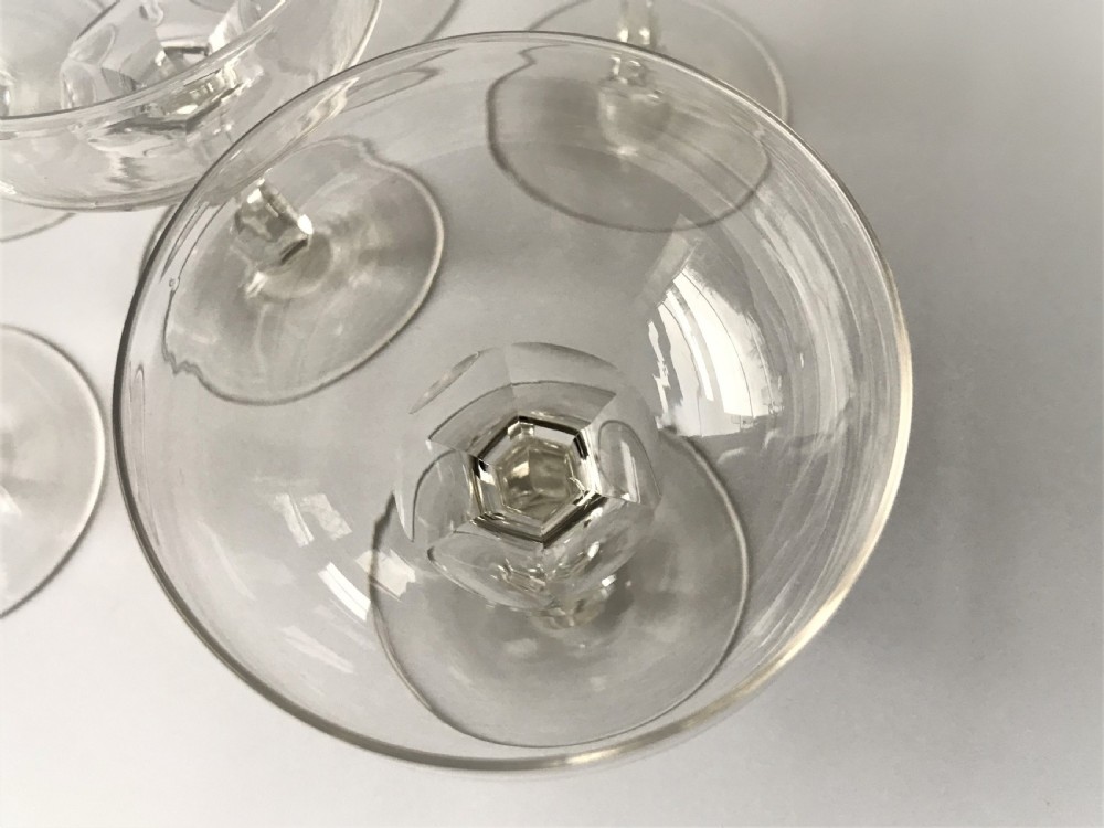 A set of 6 stylish Victorian cut glass champagne bowls View VI
