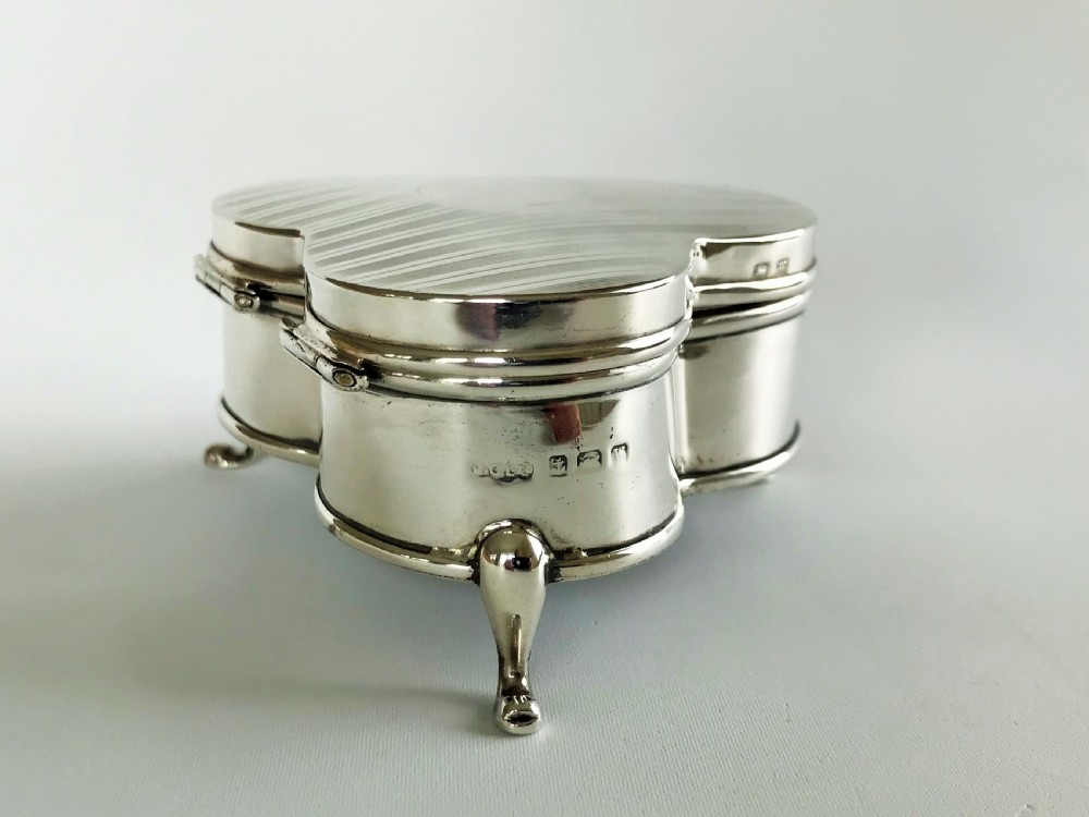 A delightful silver trefoil trinket box View II