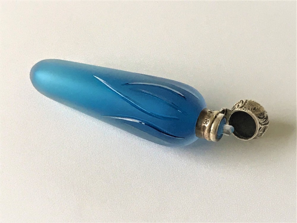 A superb Victorian silver & satin glass scent flask View V