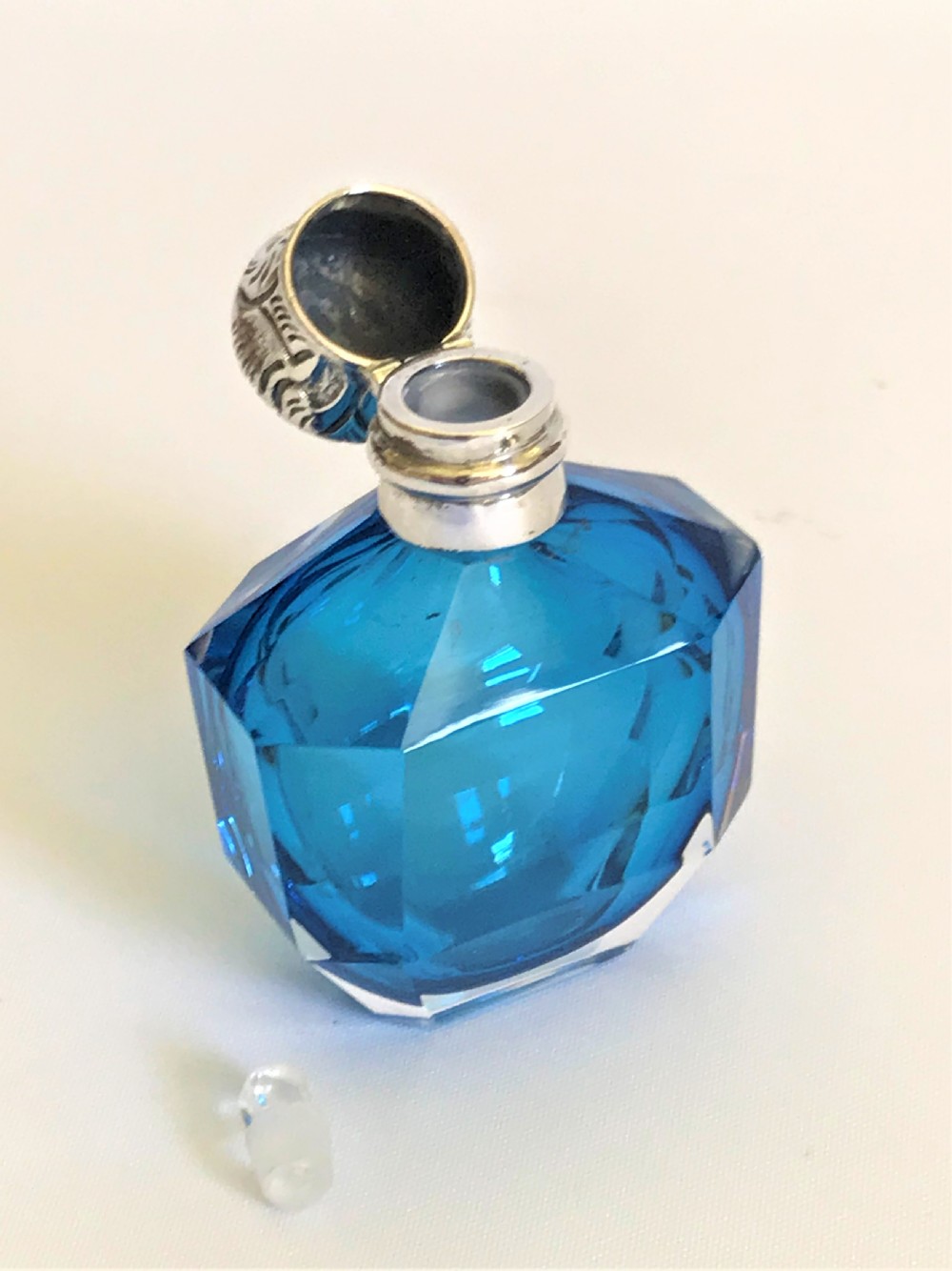 A gorgeous Victorian silver mounted scent bottle View IV