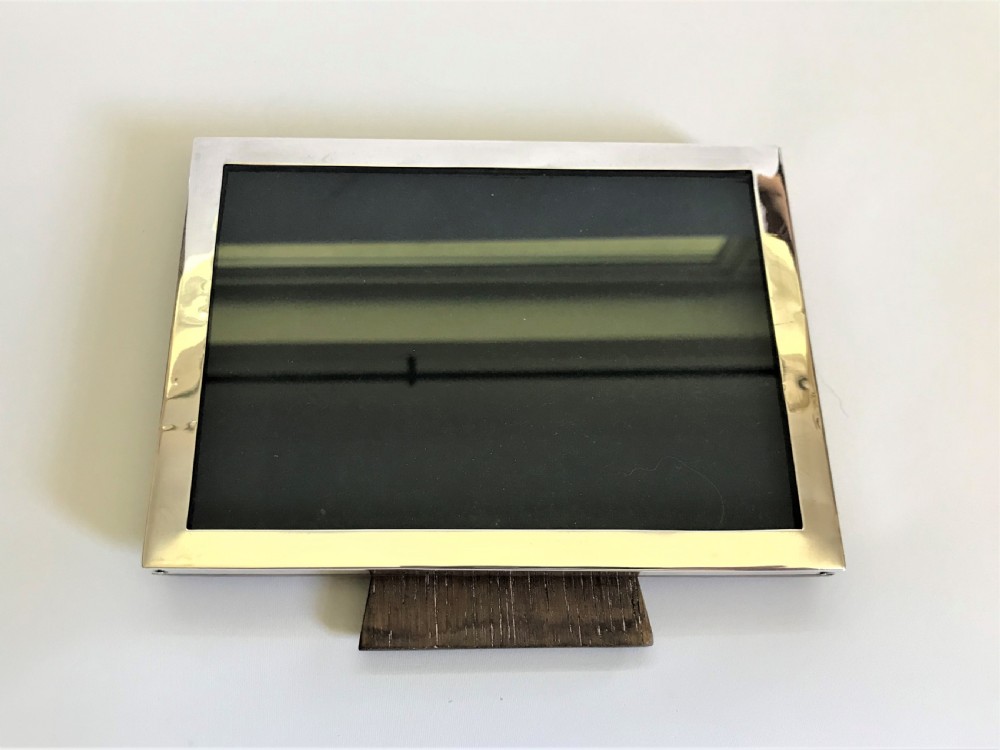 A small silver landscape format photo frame View V