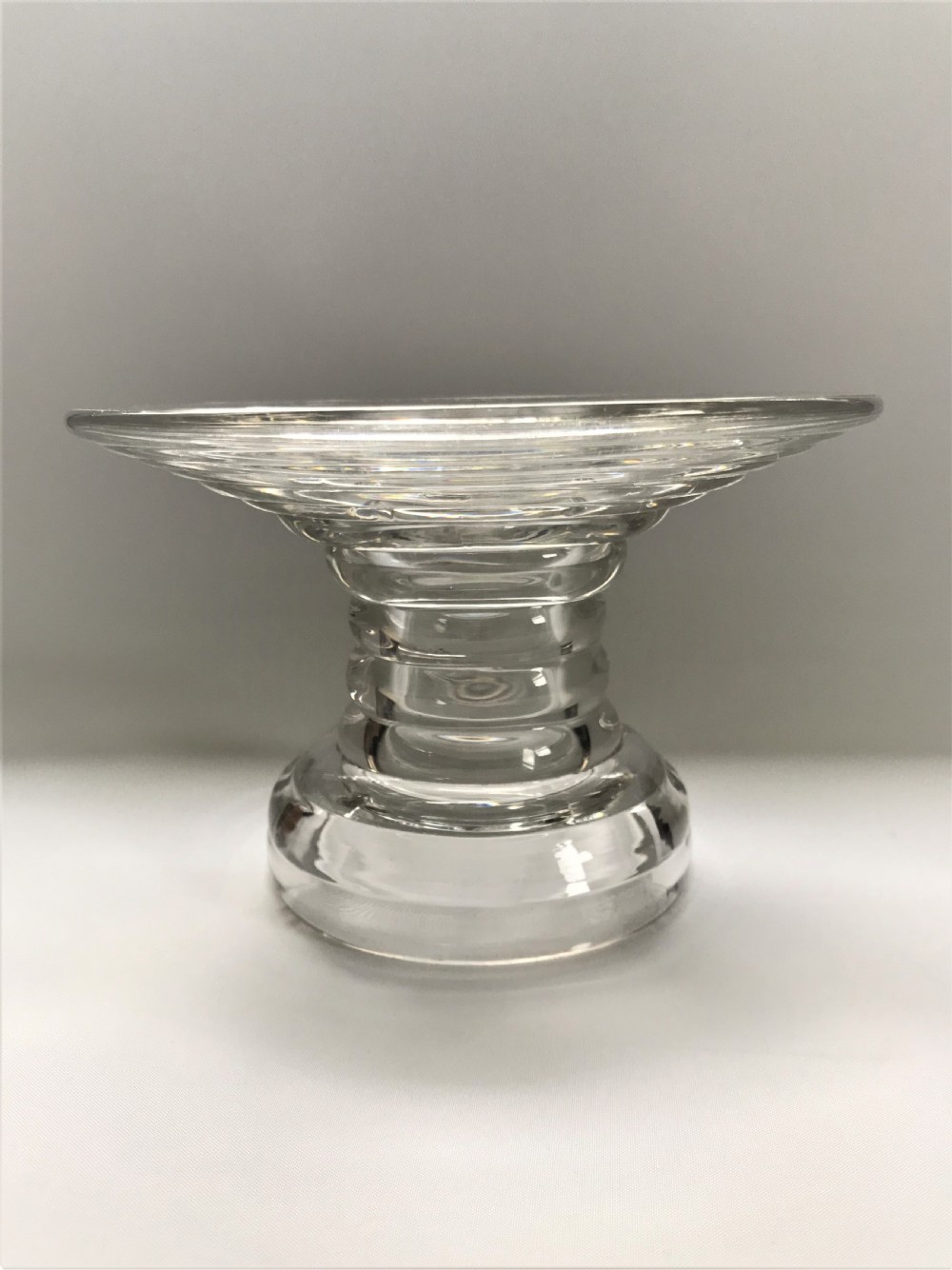An early Victorian barrel cut pineapple stand View V