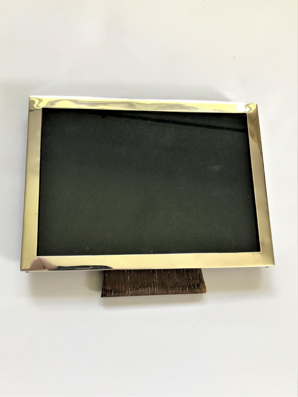 A small silver landscape format photo frame View II